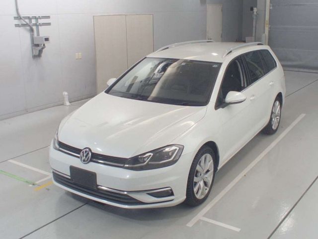 36179 Volkswagen Golf variant AUCHP 2017 г. (CAA Chubu)